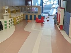 -布鲁豪斯亲子欢乐家庭餐厅