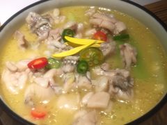 -江湖情酸菜鱼(万菱汇店)
