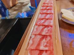-城墙拐拐火锅(三峡广场黑金冠店)