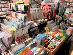 -伊东屋(本店)