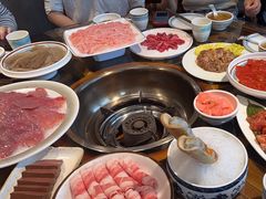 -小天鹅火锅·一线江景洪鼎旗舰店(洪崖洞店)