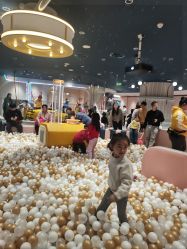 -奈尔宝家庭中心·亲子餐厅(北京东坝万达店)