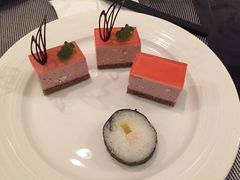 -安徽饭店·白鹭阁自助餐厅(梅山路店)