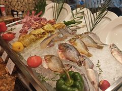 -怡聚轩全日制自助餐厅(大中华喜来登酒店)
