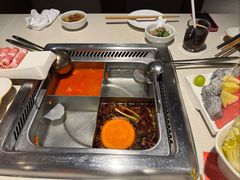 -海底捞火锅鲜切牛肉主题店(长寿路店)