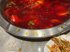 -忘情水鱼头·鲜鱼火锅(滨江中路店)