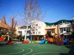 -红黄蓝幼儿园(颐东苑店)