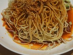 -帅巴人舅母子腊蹄民俗村
