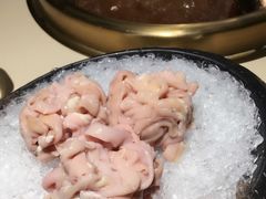 -余欢领鲜火锅(新街口店)