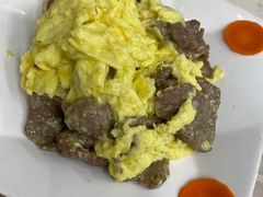 滑蛋炒牛肉-凤城康记饭店