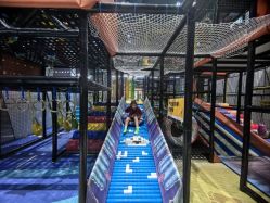 -反弹蹦床公园·亲子乐园·团建·派对(尚品奥莱店)