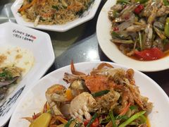 -岛中岛·海鲜大排档·万宁老字号(东澳店)