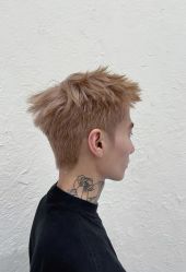 -藤野造型烫发染发