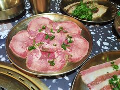 -黑牛の場烤肉(摩天活力城店)