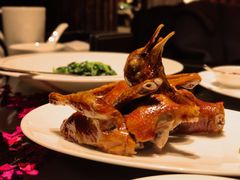 脆皮香燒乳鴿-北京四季酒店·采逸轩
