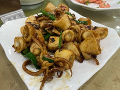 酱爆鲜鱿筒-双月饭店·20年老字号(新村店)