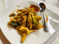 -Thai Pothong Restaurant