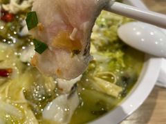 热炝酸菜鱼-鱼你在一起(奉贤宝龙城广场店)