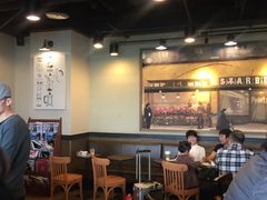 大堂-星巴克(北京首都国际机场7店)