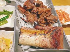 -紫霞门韩国料理烤肉(深南东路店)