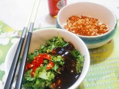 -三十出头鲜货火锅(邛崃店)