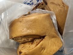 -李与白包子铺(桐梓林店)