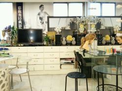 -上海彩妆秀摄影设计有限公司