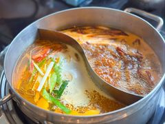 云南水果酸汤锅-西安浐灞艾美酒店·汉江餐厅·火锅