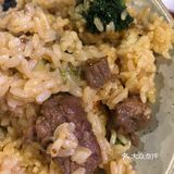 朋友拉着来的，据她说是从南锣鼓巷的店吃过来的