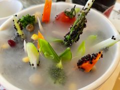 -水桶王国主题餐厅·聚会·生日派对·亲子活动·家庭套餐(亚龙湾希尔顿店)