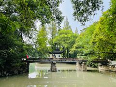 -汇龙潭