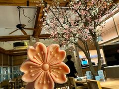-蜜桃餐厅·伴山(湖滨商业街店)