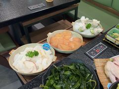 -得意咚瓜·顺德鱼生·冬瓜火锅(深圳首店)