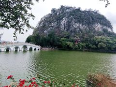 -星湖旅游景区七星岩