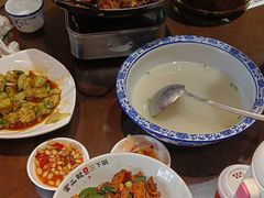 -富正毅三下锅(体育馆店)