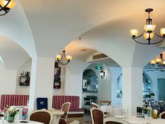 -长江六号法国餐厅(长江南路店)