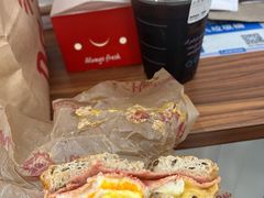 -Tims天好咖啡·贝果(东吴龙湖天街店)