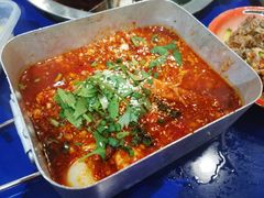 -马路边边串串香(苗栗路店)
