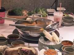 蟹籽鲜虾滑-左庭右院鲜牛肉火锅(南通CBD大有境店)