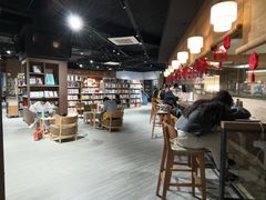 -漓江书院(三祺广场店)