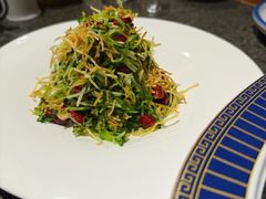巧拌豆苗-真地道京味府·鲜橙烤鸭·北京菜(朝外大街东大桥店)
