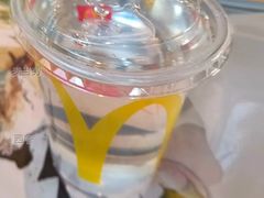 美汁源椰子水饮-麦当劳(顾村公园店)