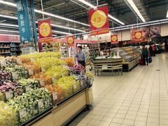 -欧尚超市苏州店停车场(金鸡湖路店)