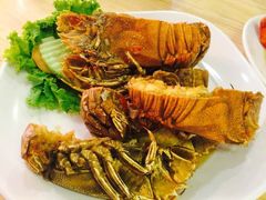 -J Daeng Seafood