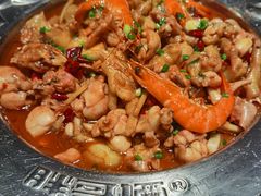 牛蛙煲-胖哥俩肉蟹煲(湖滨银泰in77店)