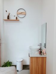 -悦芳庭美肤美体品牌集合店