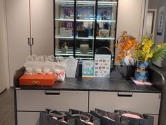 -索菲亚全屋定制衣柜橱柜家具(金源居然之家世纪购物中心店)