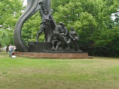 -上海市龙华烈士陵园