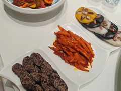 -百年石锅饭(阿里郎美食街店)