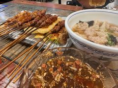 -老谢野馄饨(延安路店)